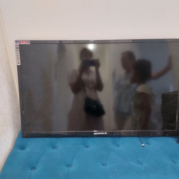 Продам телевизор