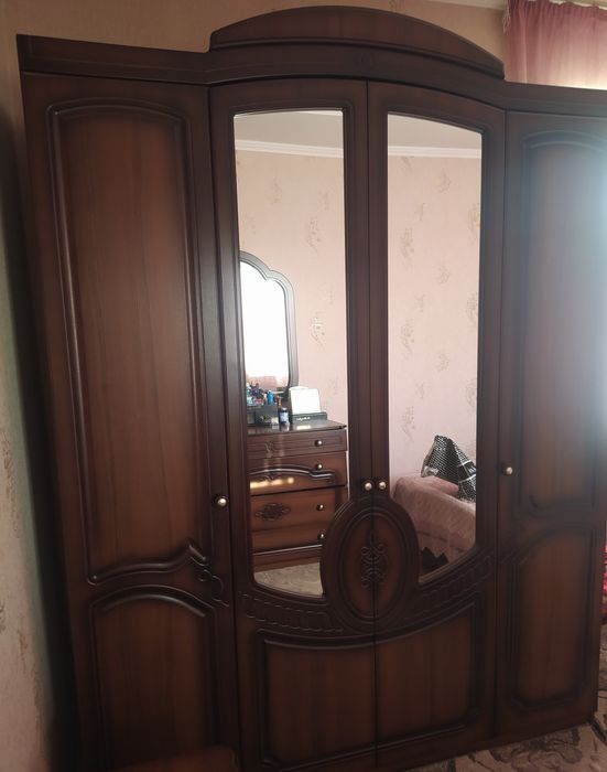 Спальный гарнитур.