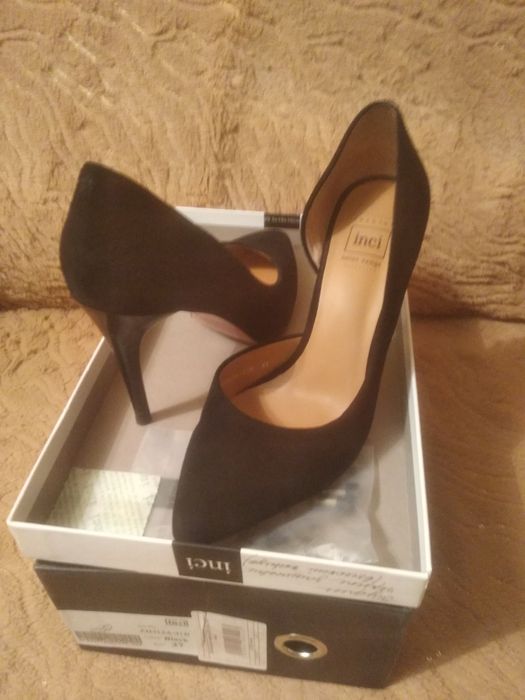 Туфли 37р(натур.замша)