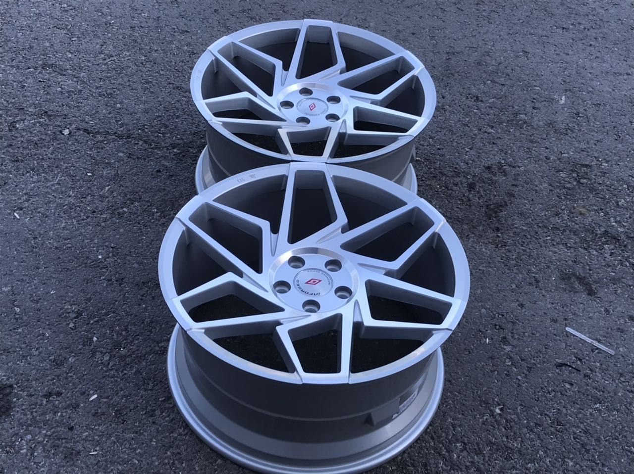 19.5x120 Bmw Hybrid Forged (леки) inforged 8.5j-9.5j et35-33 e46-90-91