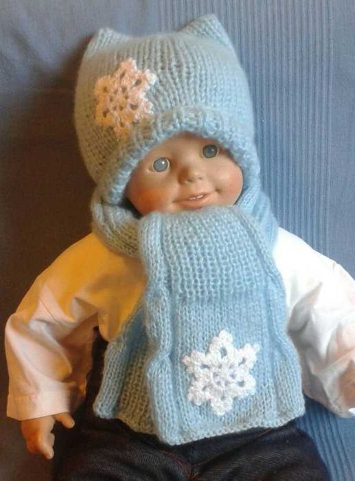 Шапки и шалчета - топли, меки комплекти за бебета и по-големи деца.