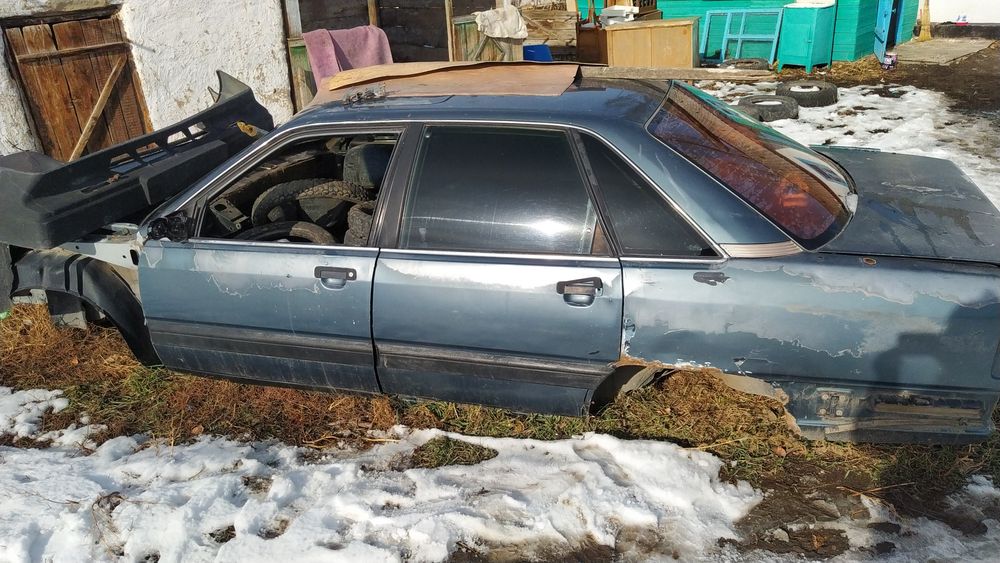 Продам запчасти Мерседес ауди