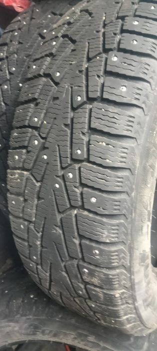 Продам б/у шины в хорошем состоянии