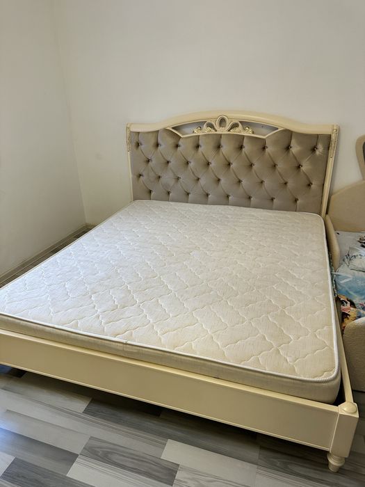 Отдам матрас в хорошем состоянии