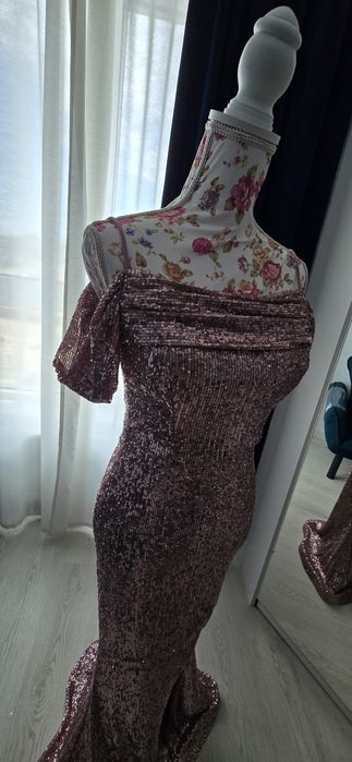 Rochie eleganta marimea m
