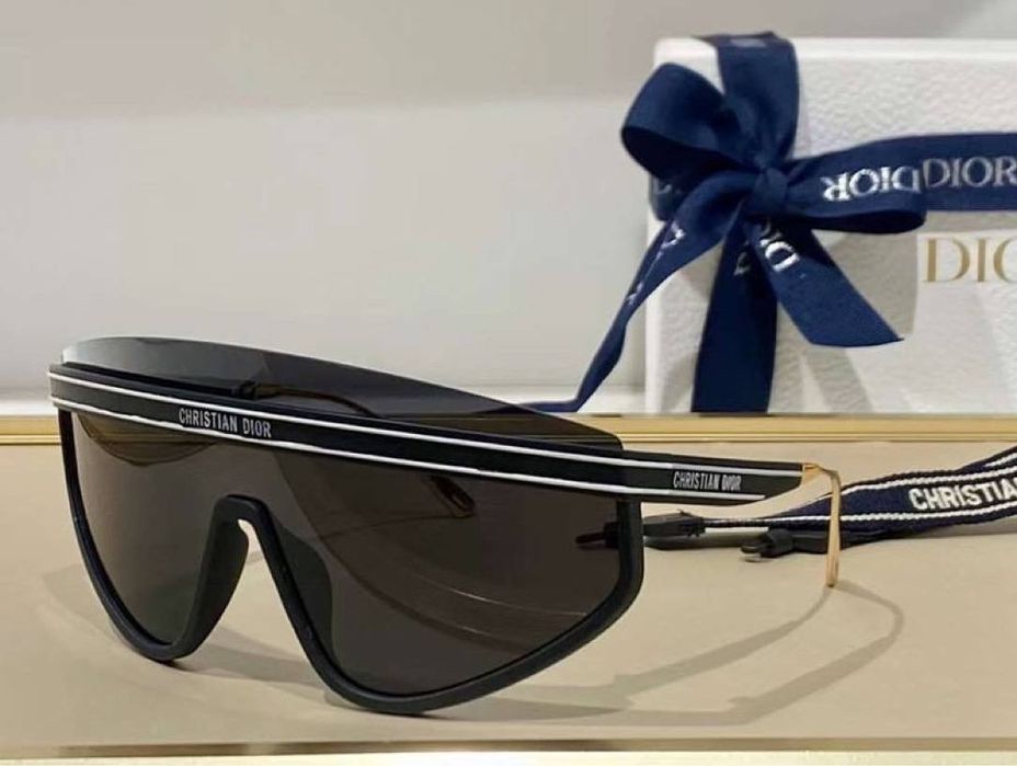 Дамски слънчеви очила различни модели