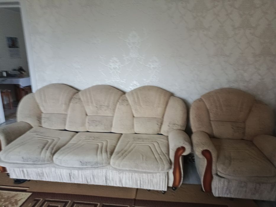 Продам мебель мягкую ,диваны и кресла