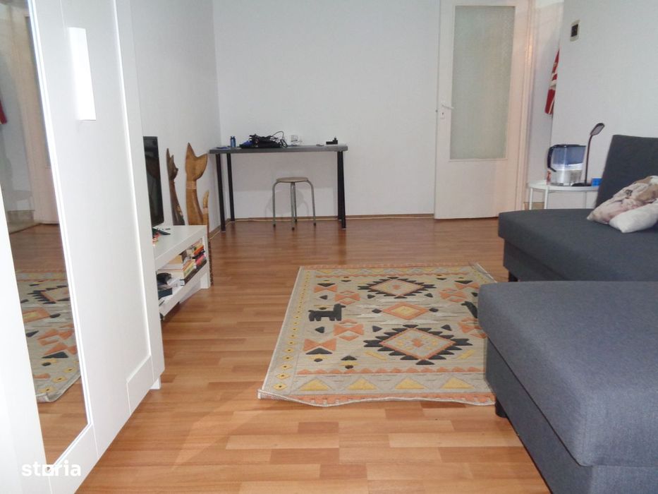 Apartament 1 camera decomandat baie cu geam VLAICU