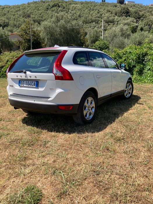 Vand volvoxc60 2.4 D personala