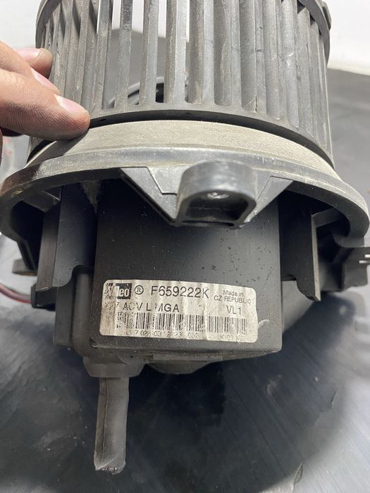 Ventilator aeroterma Mercedes sprinter f659222k