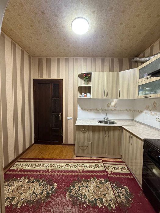 Sergeli 4 4 xonali uy