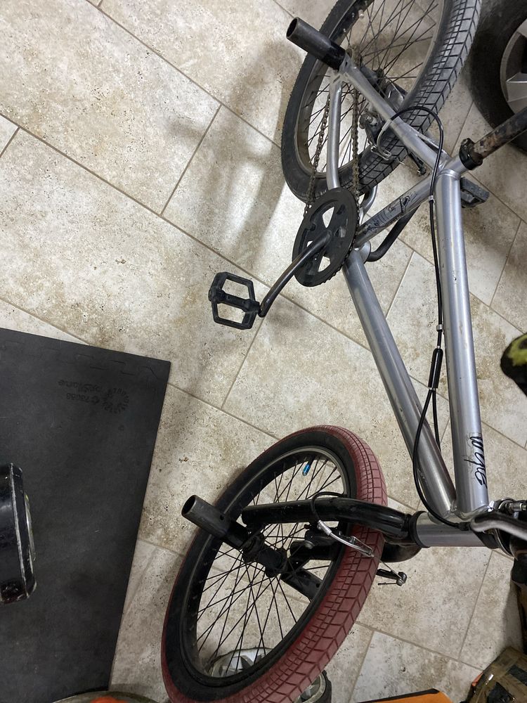 Bicicletă BMX Wipe  Custom 100 20" Copii