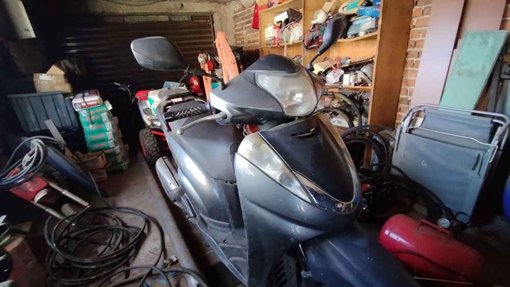 Скутер Хонда Sh300