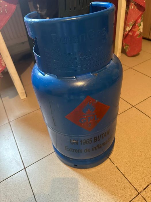 Butelie de  aragaz plina