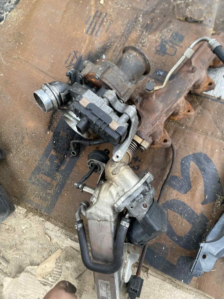 Турбо с изпускателен колектор Бмв ф10 520д 184кс  n47 bmw f10 f11