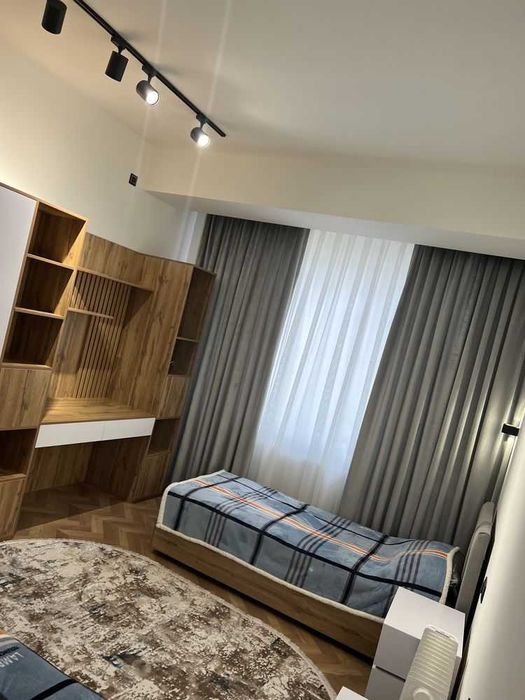 Сдается квартира по ул. Махтумкули