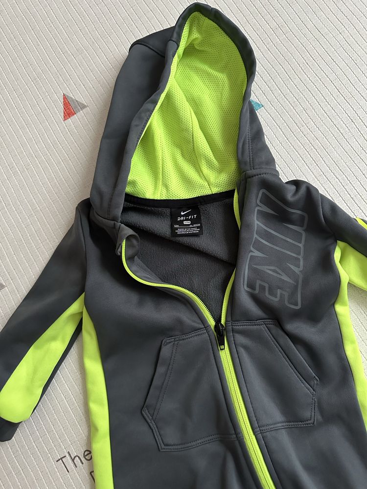 Бебешки гащеризон Nike 74-80 12м.
