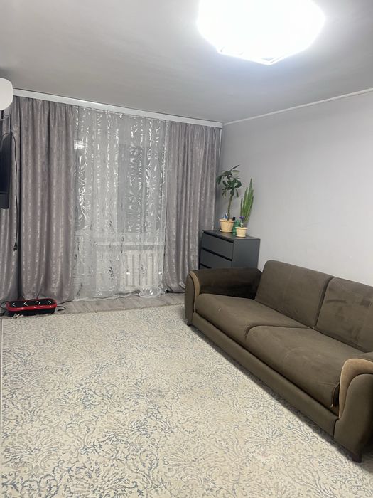 Продам 2 комнатную квартиру