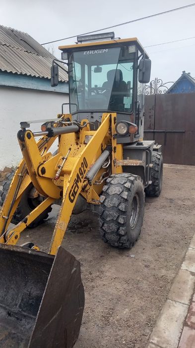 Продам Погрузчик Gem 920