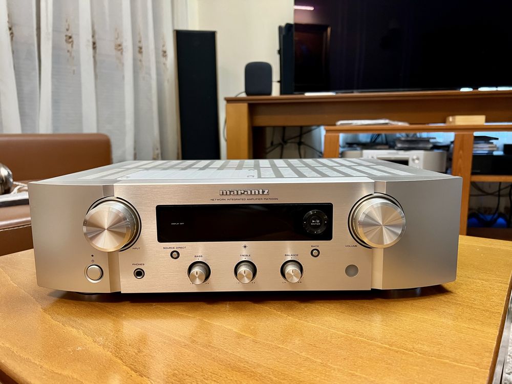 Усилвател стримър Marantz pm7000n