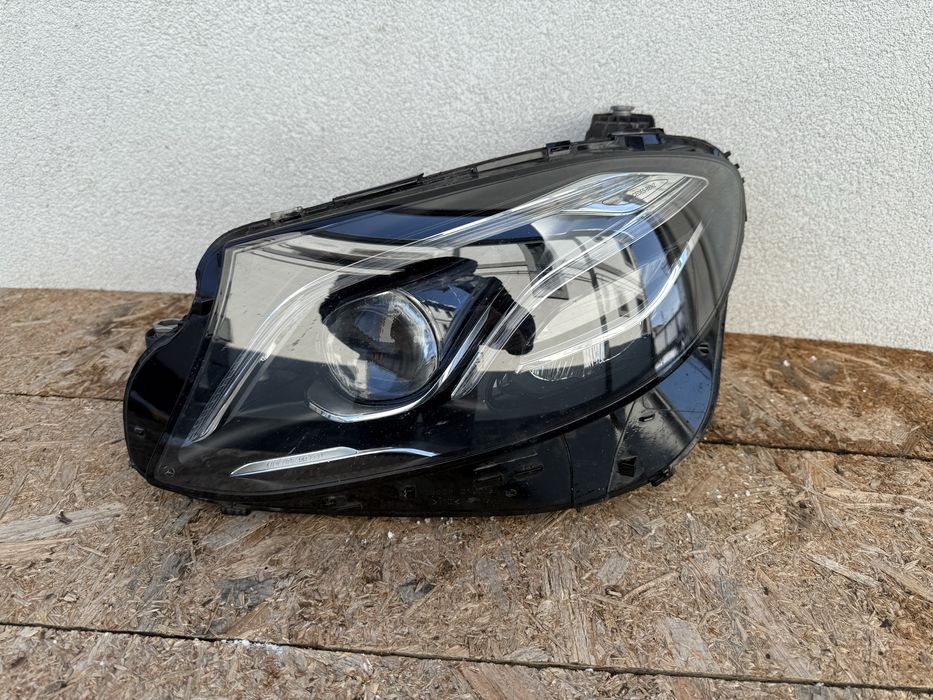 Far stanga Mercedes E Class W213 Full LED MultiBeam Original Europa