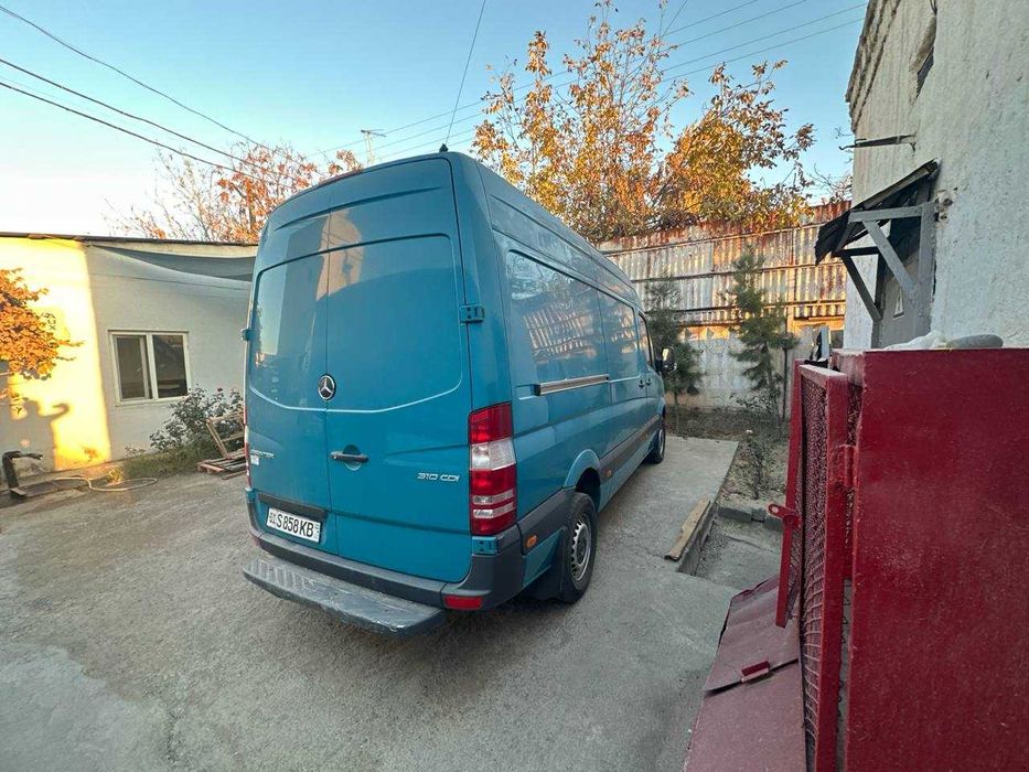 MERSADES BENZ  spirinter  yuk furgoni  2015  yil