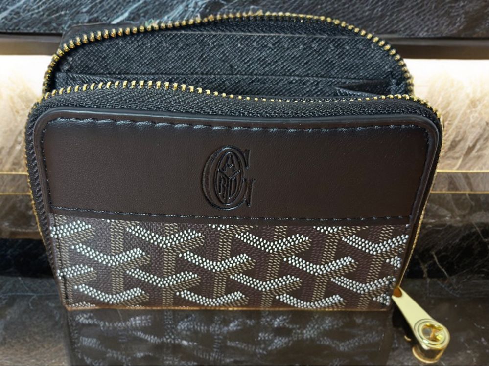 Goyard wallet чисто нов портфейл