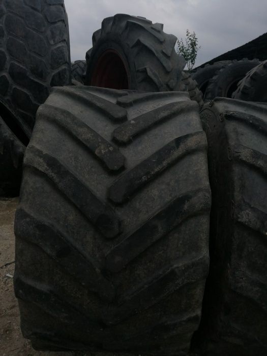 Anvelope sh 31x15.5 R15