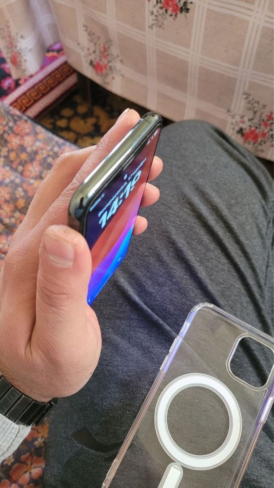Iphone 11 pro 64 gb 74%