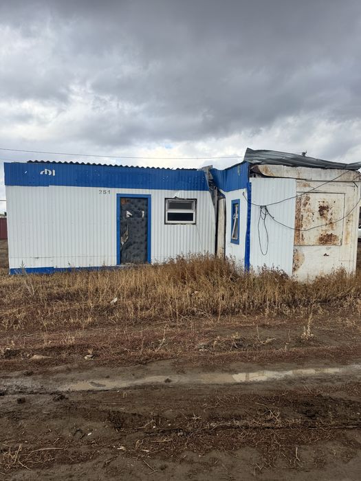 Продам 2 вагончика