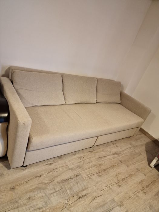 Canapea extensibila de vanzare