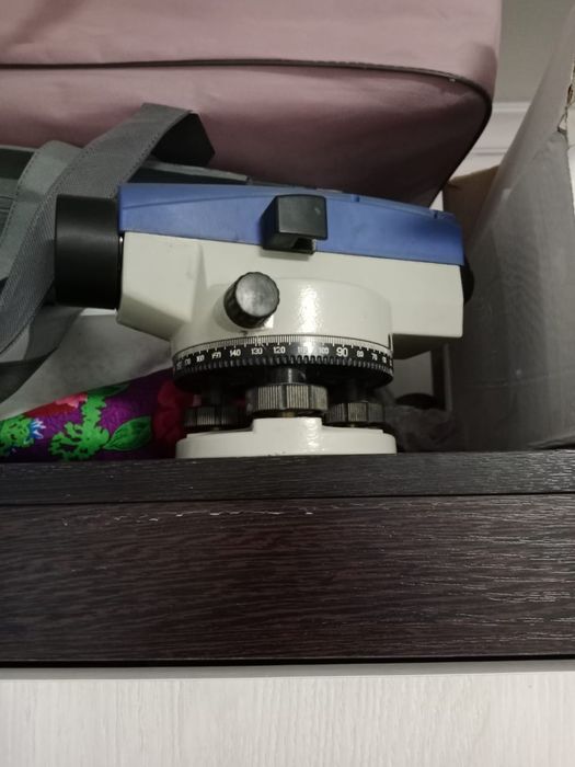 Продам нувелир без ножки