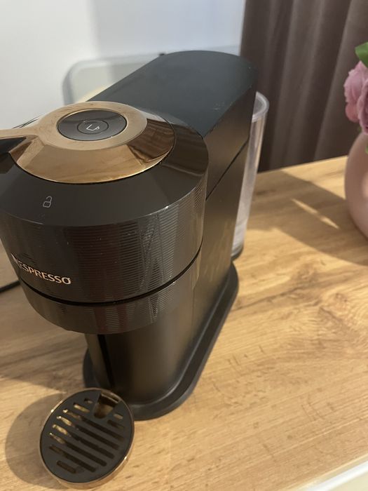 Aparat cafea Nespresso