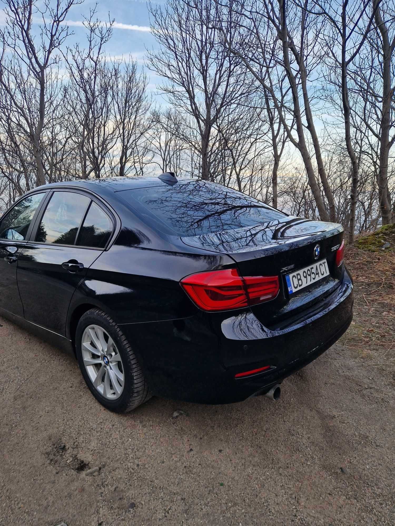 BMW 320i xDrive 2016г.