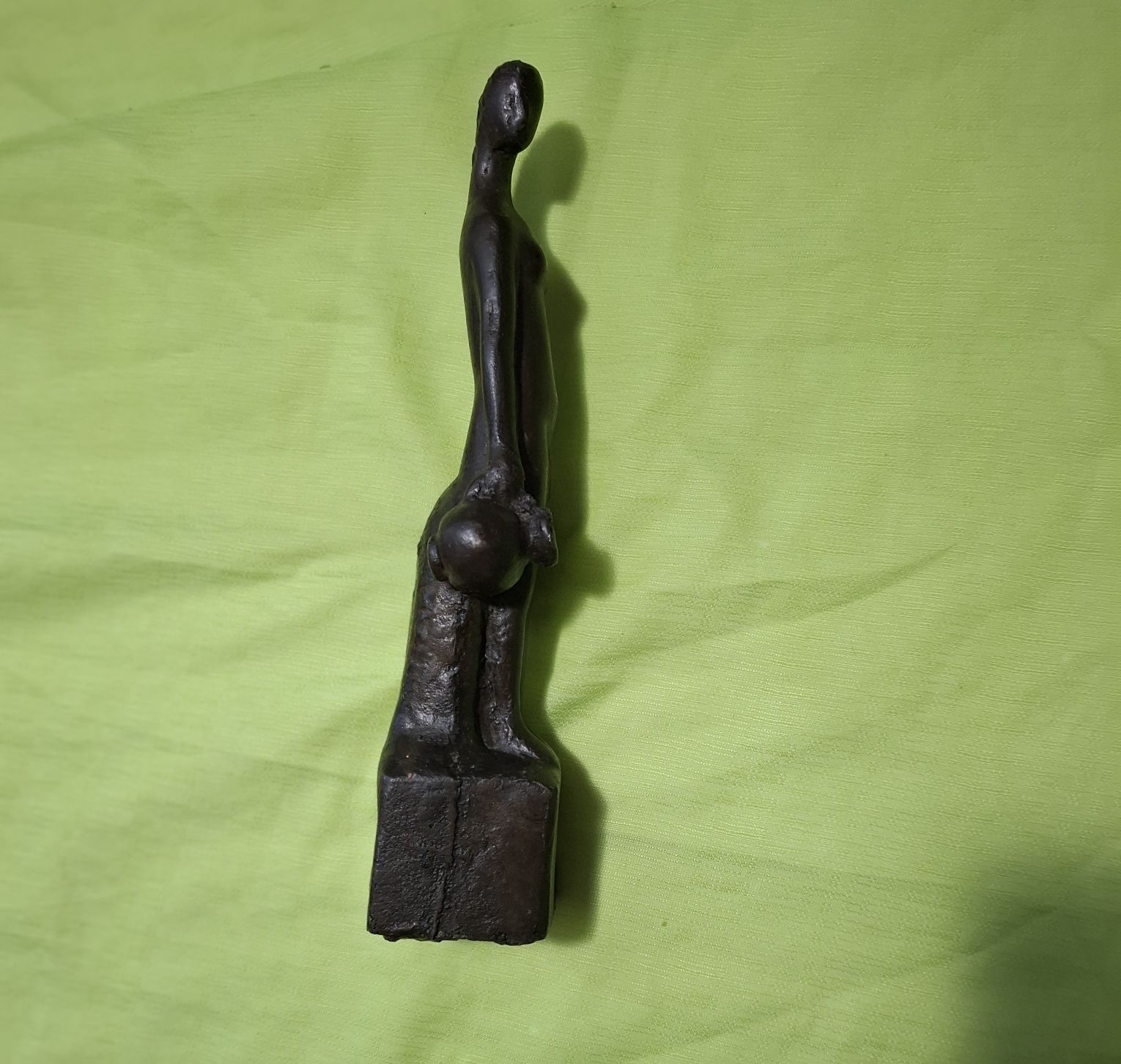 Sculptura Fata cu ulcioare