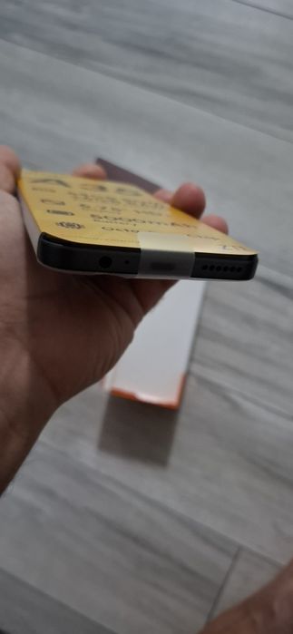 Vând 2 telefoane ZTE Blade A35 – NOI, nefolosite