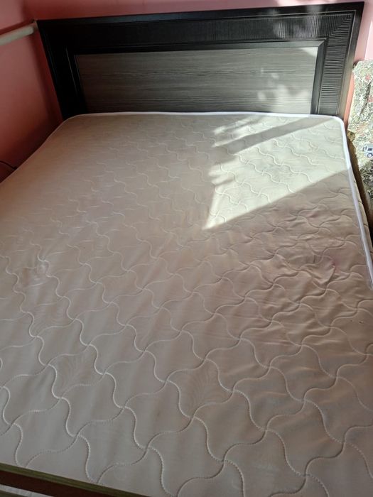 Спальный диван б/у,состояние хорошое