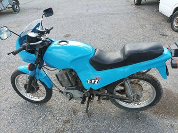 Мотоциклет MZ 250