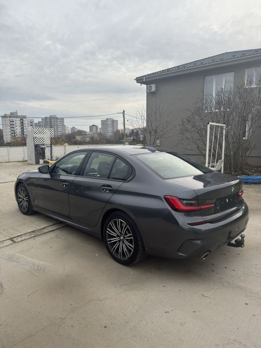 BMW 330E plug in hybrid 2020