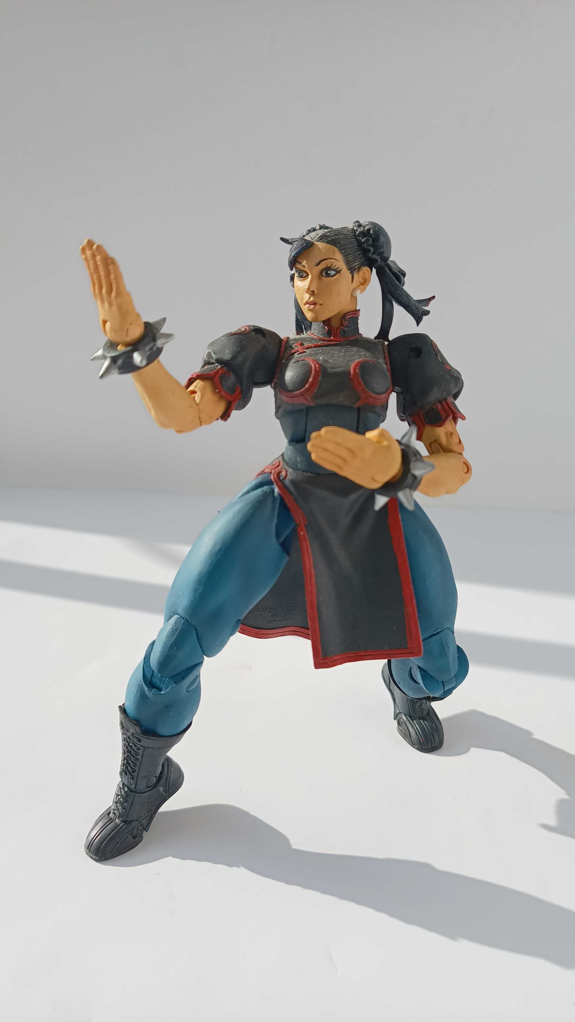 NECA Street Fighter - Chun Li (Alt col.)