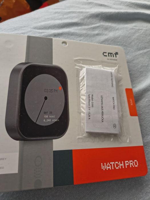 Cmf watch pro часовник