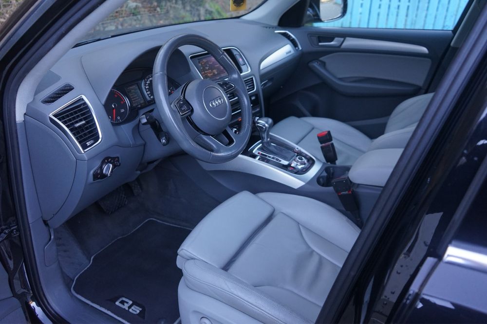 Audi Q5 Quattro \ Panoramic \ S-Line\ UNIC PROPIETAR \ Carlig