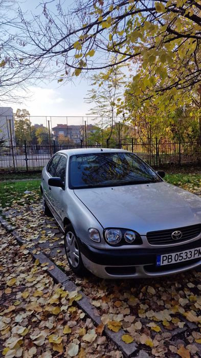 Продавам ТОЙОТА/ TOYOTA COROLLA E 11 бензин 1.4