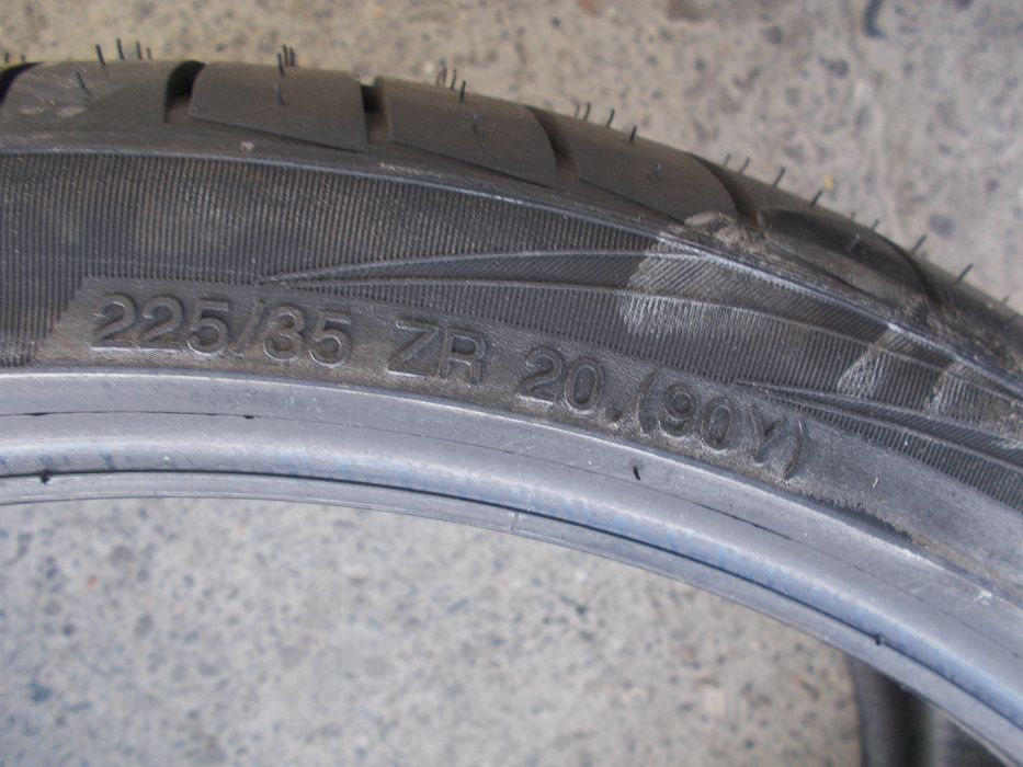 4 anvelope NOI 225 35 20 VREDERSTEIN DOT 2018