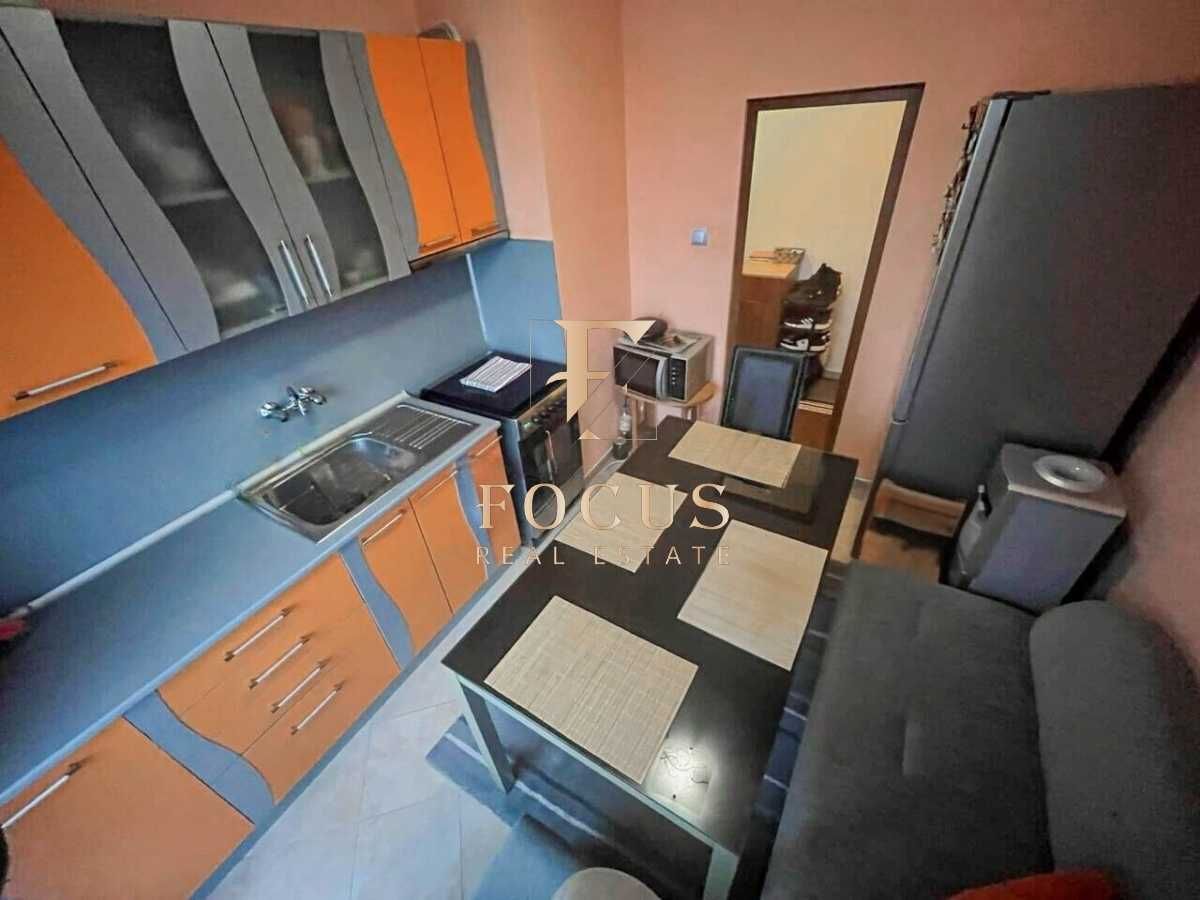 Продава се Двустаен апартамент в Пловдив, Кючук Париж - 60 кв.м за 1590 €/кв.м - Снимка #1