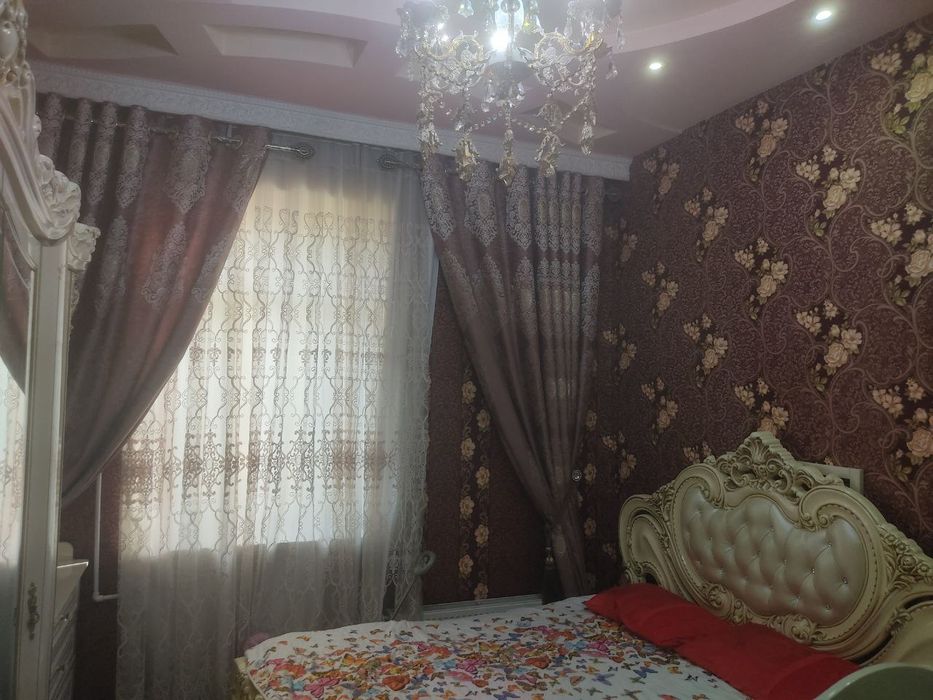 Эшонгузар, Нурхает кучасида 6 сотих 6 хона файзли Ховли