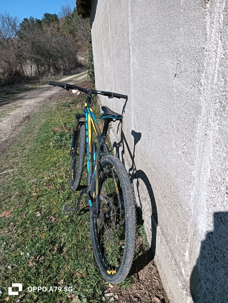 Vând bicicleta cross grx 9
