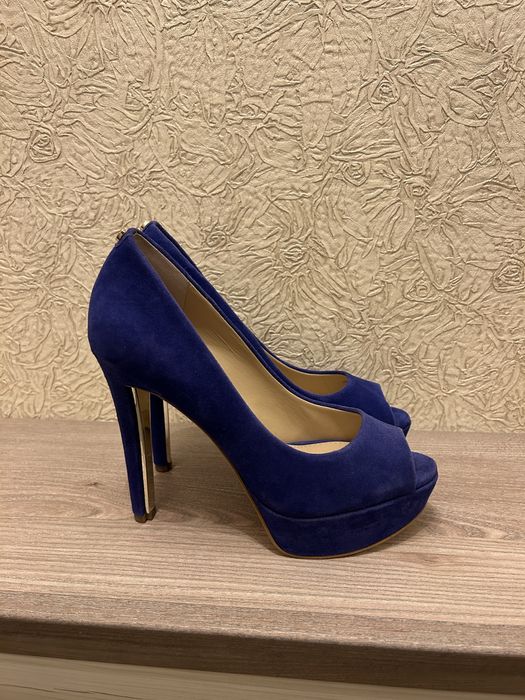 GUESS - Дамски обувки на ток Heali2