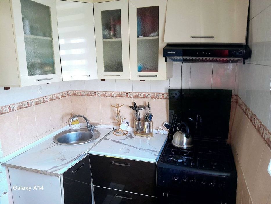 Срочно продаётся 3/5/5 ТТЗ Ахмат Югнакий мебель и техника 75000