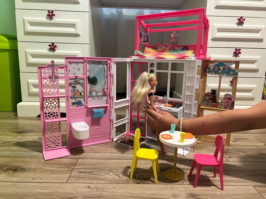 Casă Barbie cu accesorii